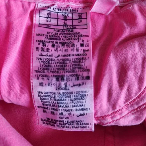 Vintage Hot Pink Stonewashed Guess Mini Skirt Size 30 - Picture 5 of 6